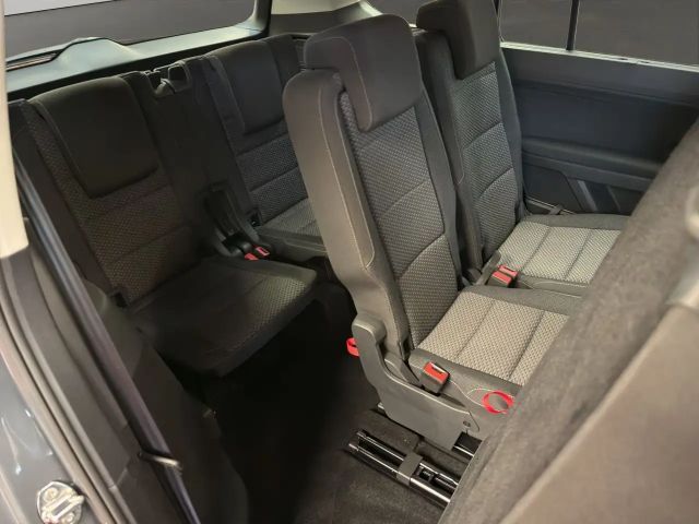 Volkswagen Touran 1.5 TSI Comfortline