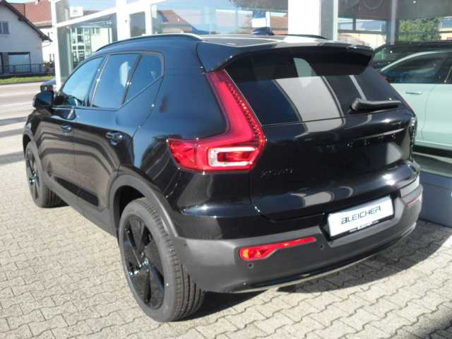 Volvo XC40 Plus