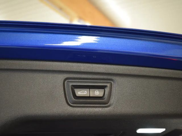 BMW 318 318d M-Sport Touring