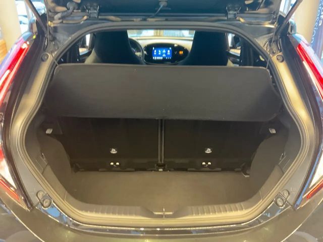 Toyota Aygo 1.0 VVT-i Business Hatchback