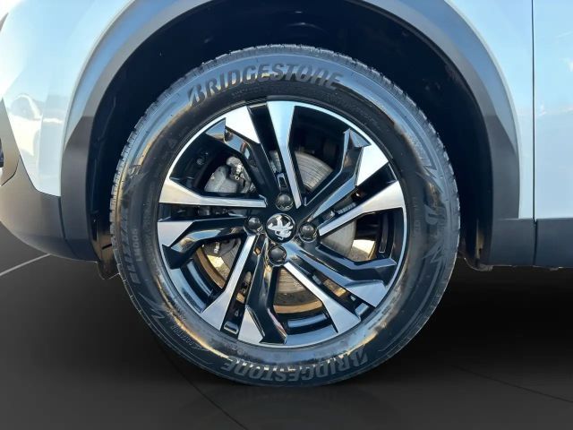 Peugeot E-2008 Allure Pack