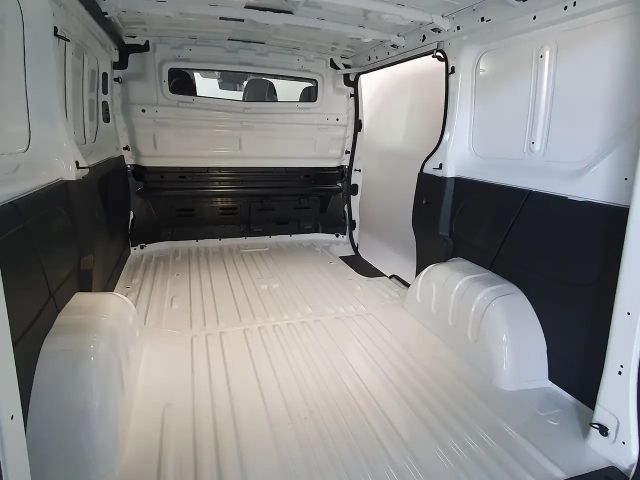 Nissan Primastar L1H1