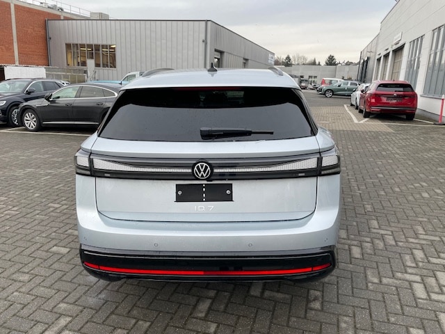 Volkswagen ID.7 Pro Tourer