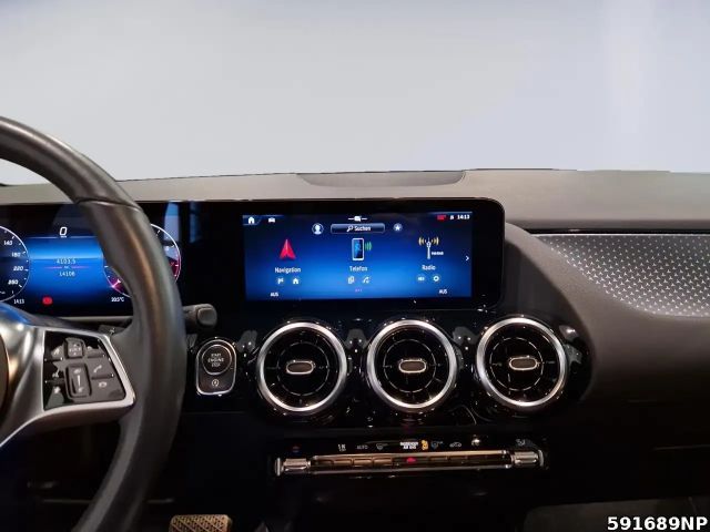 Mercedes-Benz B 200 Progressive