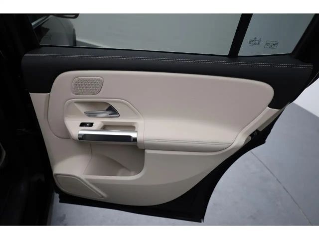 Mercedes-Benz EQB 350 4MATIC Progressive