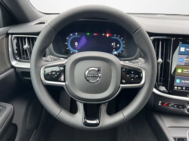 Volvo V60 Cross Country AWD Plus