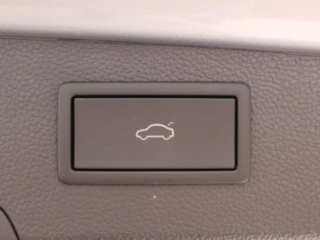 Volkswagen Passat DSG R-Line Variant