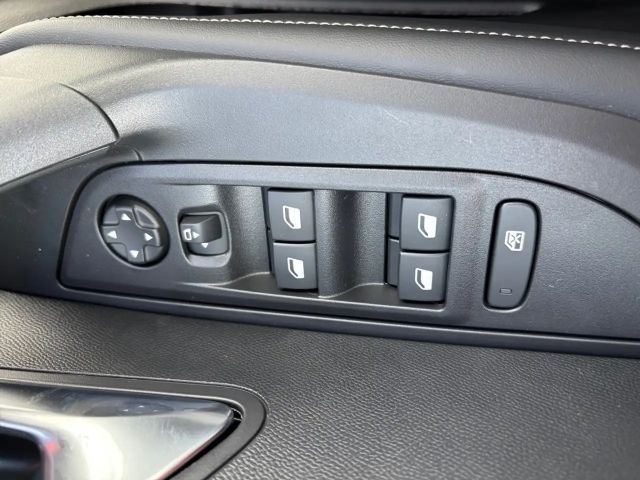 Peugeot 2008 Allure Pack