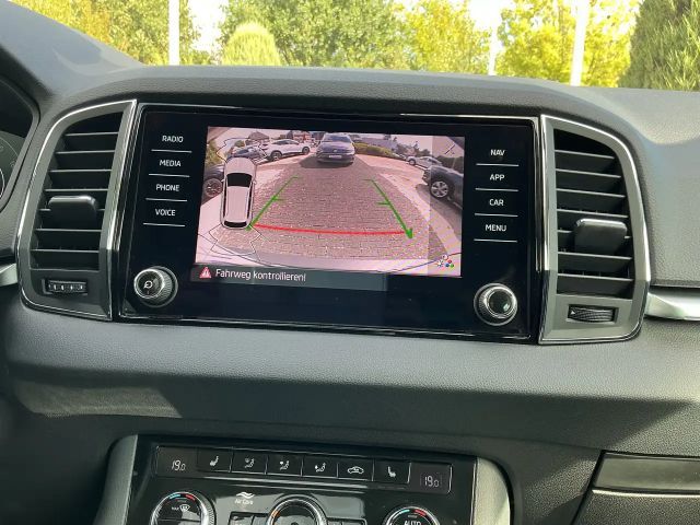 Skoda Karoq Style Style