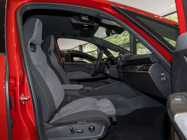 Cupra Born 360 ALLWETTER LM19 PRIVACY SITZHZ