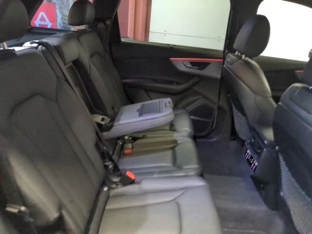 Audi Q7 50 TDI Quattro S-Line