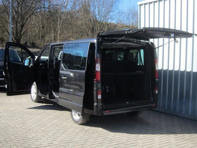 Nissan Primastar Tekna dCi 150