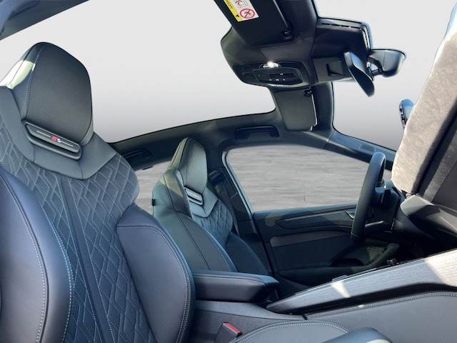 Audi A6 Quattro S-Tronic Sedan