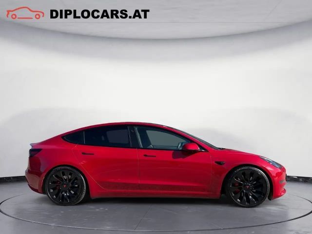 Tesla Model 3 Performance