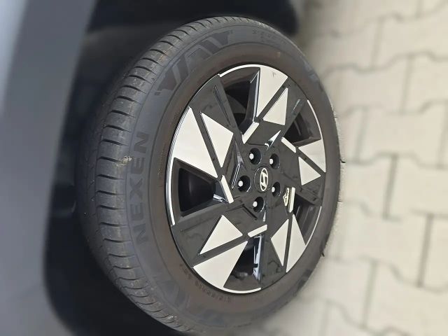 Hyundai Kona 2WD Prime