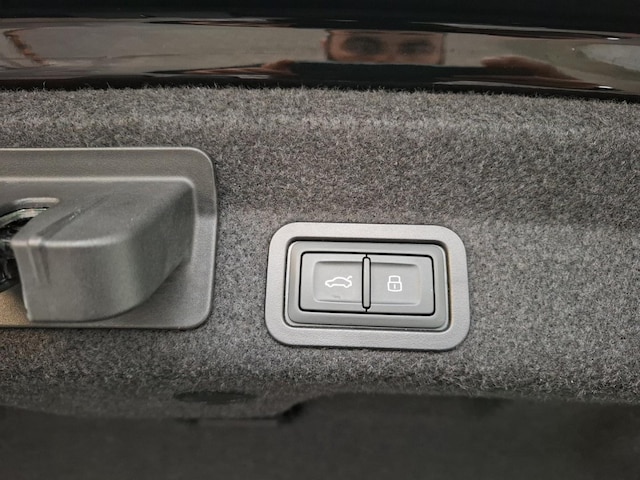 Audi A6 40 TDI S-Tronic Sedan