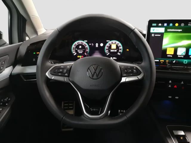 Volkswagen Golf DSG Life