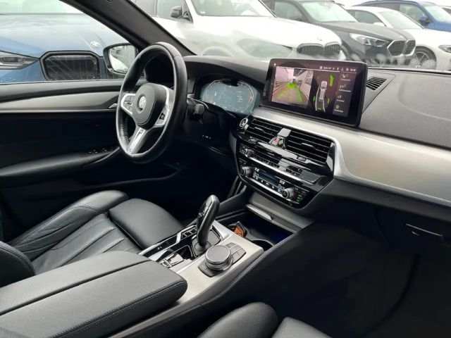 BMW 530 M-Sport Touring xDrive