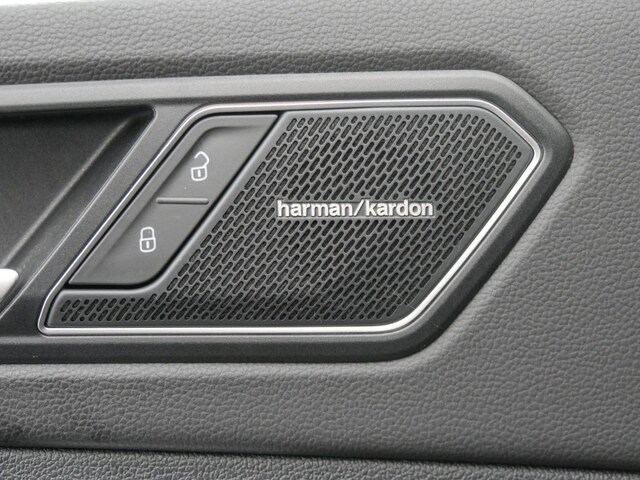 Volkswagen Tiguan 2.0 TSI IQ.Drive R-Line