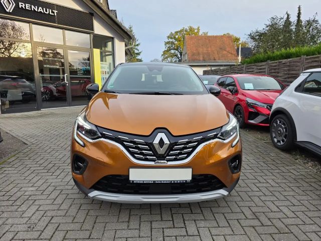 Renault Captur E-Tech Initiale Paris