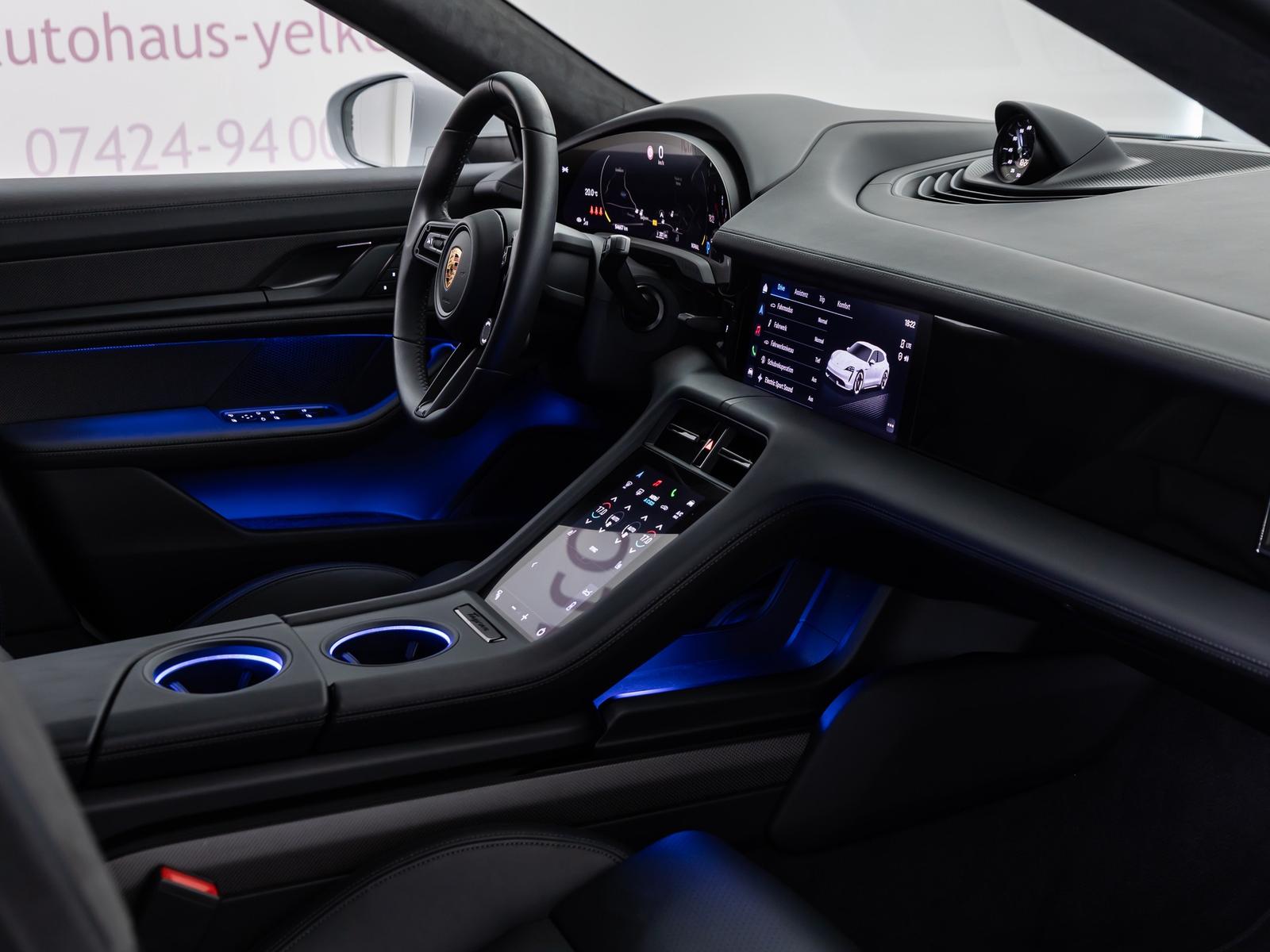 Porsche Taycan GTS Sport Turismo