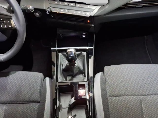 Opel Astra 1.2 Turbo Edition Turbo