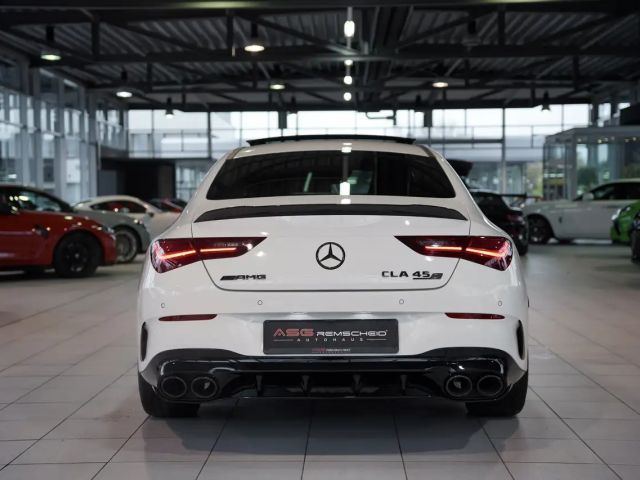 Mercedes-Benz CLA 45 AMG 4MATIC AMG Line Sedan