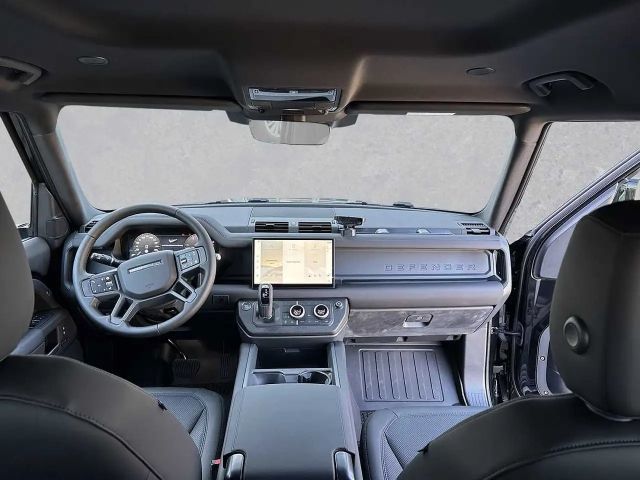 Land Rover Defender 90 D250 Dynamic SE