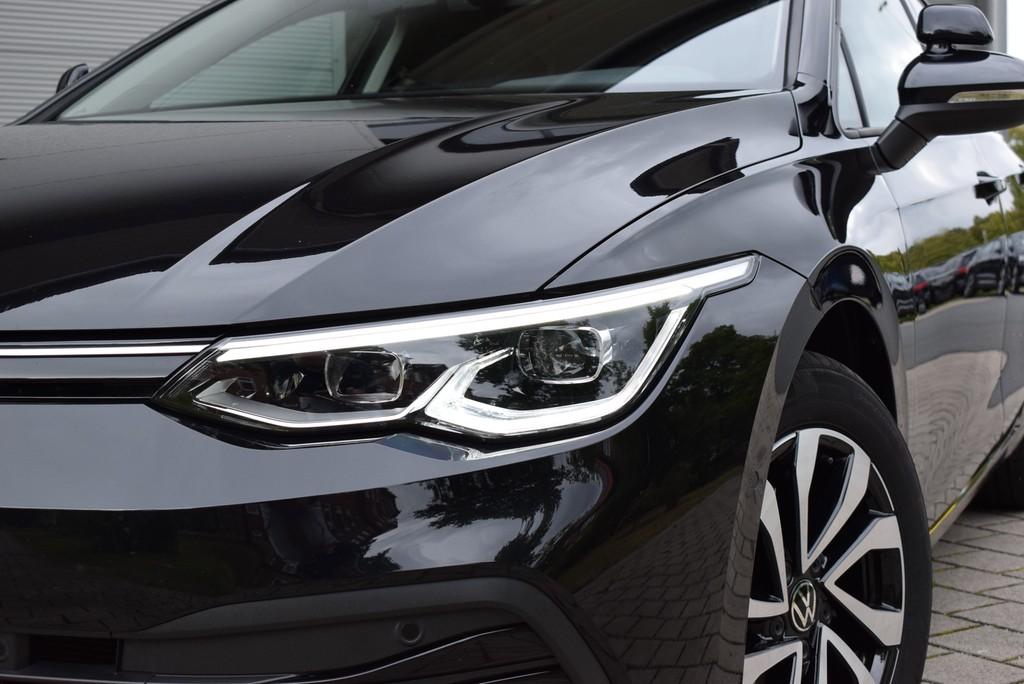 Volkswagen Golf 1.5 TSI Golf VIII Life