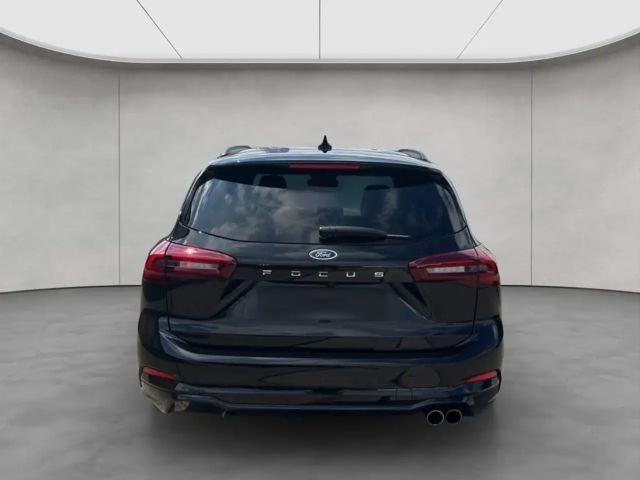 Ford Focus EcoBoost ST Line Wagon