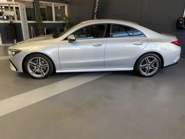 Mercedes-Benz CLA 200 AMG Line CLA 200 d Coupé