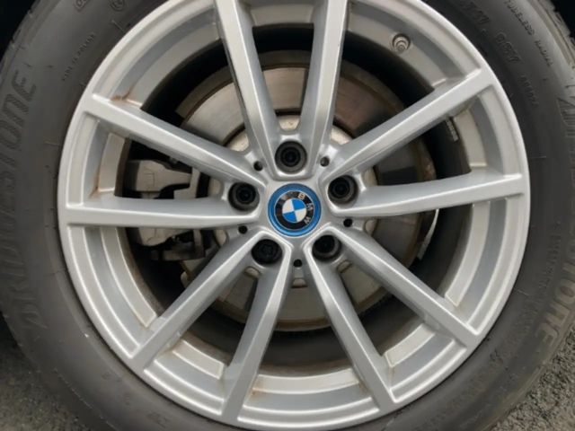 BMW 320 320e Touring