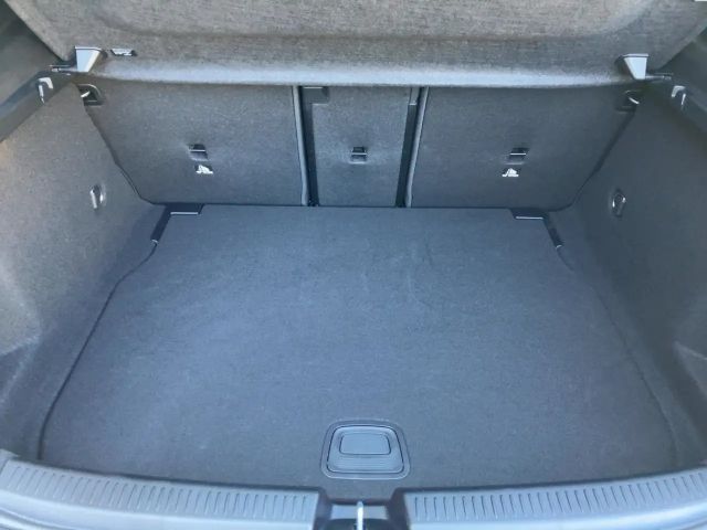 Mercedes-Benz A 180 AMG Line