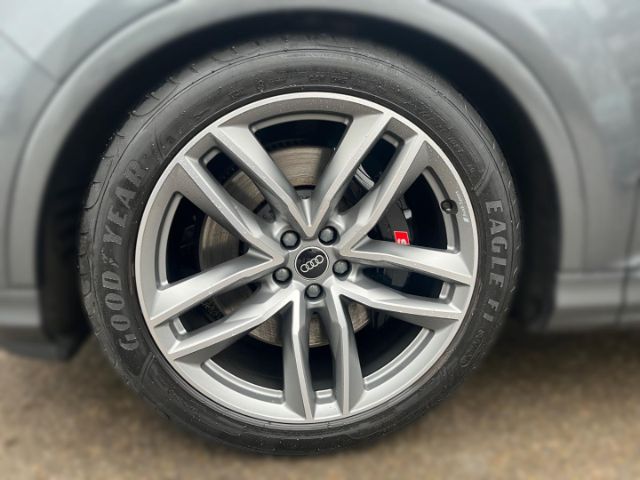 Audi SQ7 Quattro