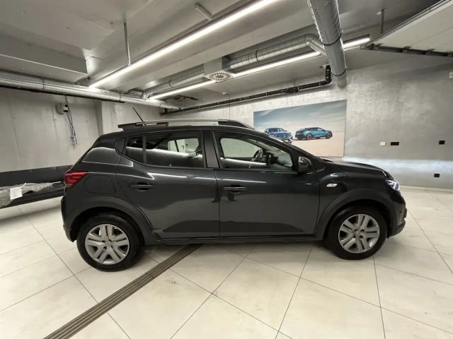Dacia Sandero Comfort Stepway TCe 90