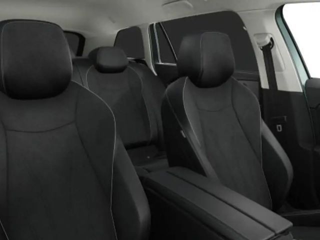 Volkswagen Passat 1.5 eTSI Business Variant