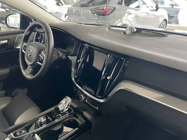 Volvo S60 AWD Dark Recharge Ultimate