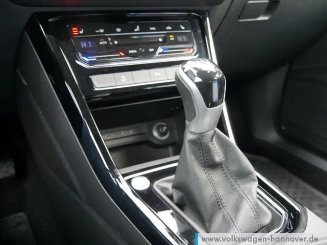 Volkswagen Touran 1.5 TSI Highline