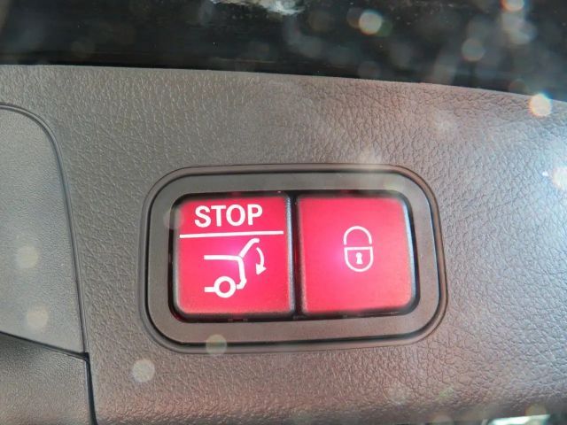 Mercedes-Benz GLA 200 AMG Line GLA 200 d