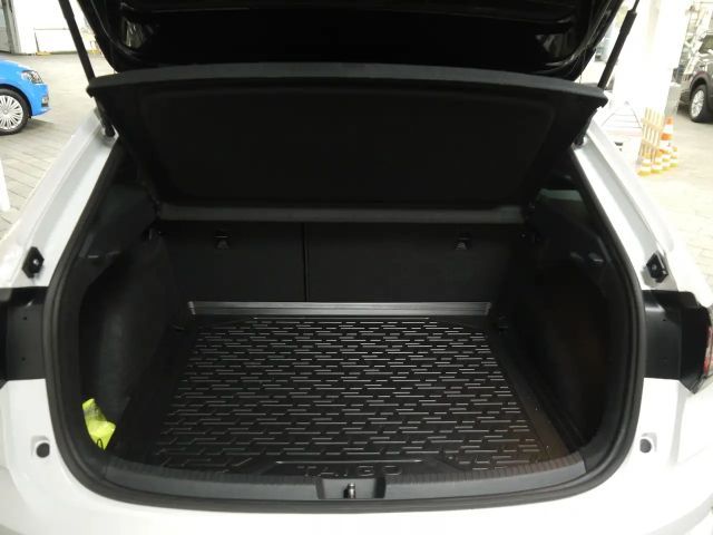 Volkswagen Taigo 1.5 TSI DSG R-Line