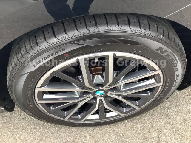 BMW 220 220i M-Sport