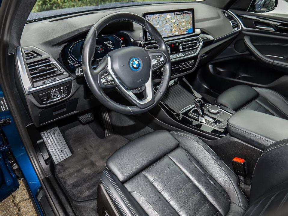 BMW X3 xDrive30e