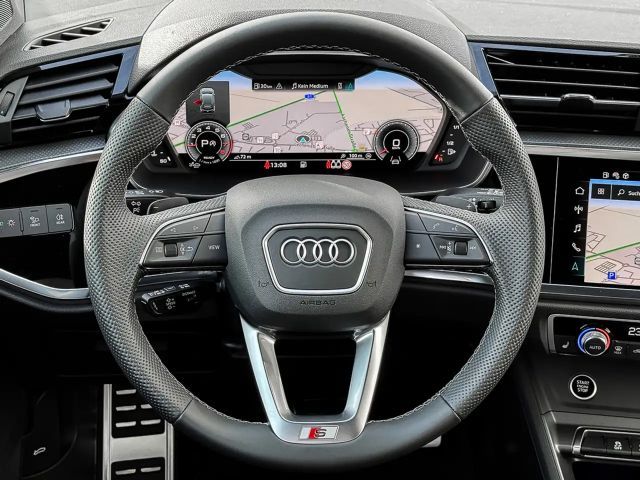 Audi Q3 35 TFSI S-Line