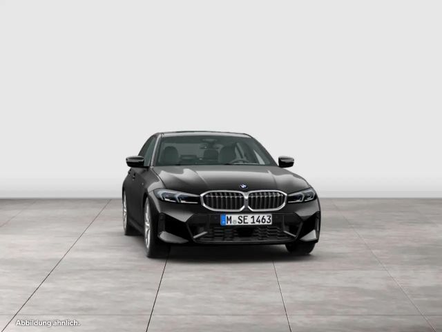 BMW 330 330i M-Sport Sedan xDrive