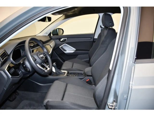 Audi Q3 35 TFSI S-Tronic