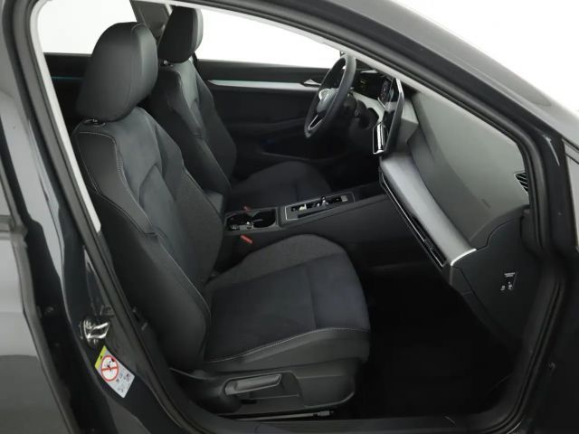 Volkswagen Golf Business DSG Variant