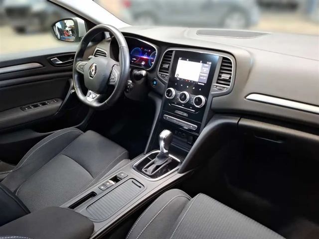 Renault Megane Business Line E-Tech