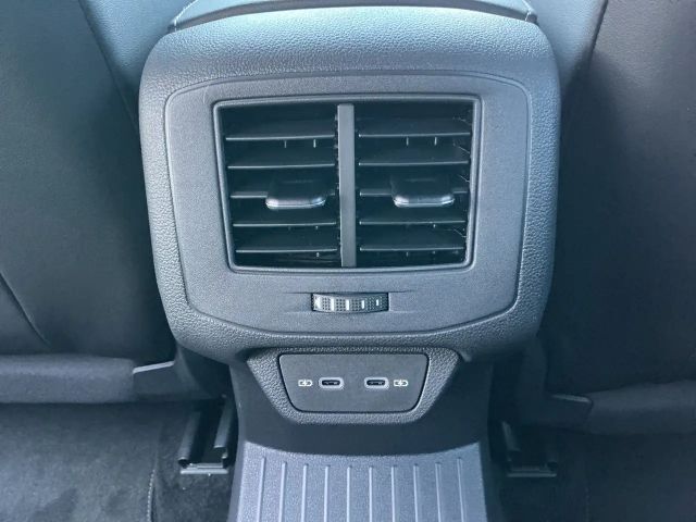 Volkswagen T-Roc 4Motion DSG Sport