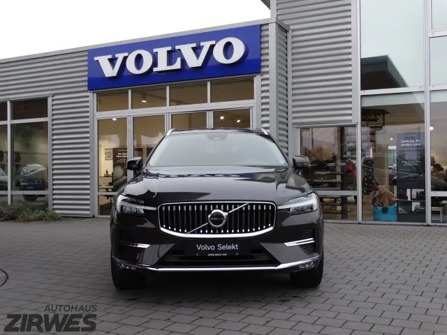 Volvo XC60 AWD Bright Plus