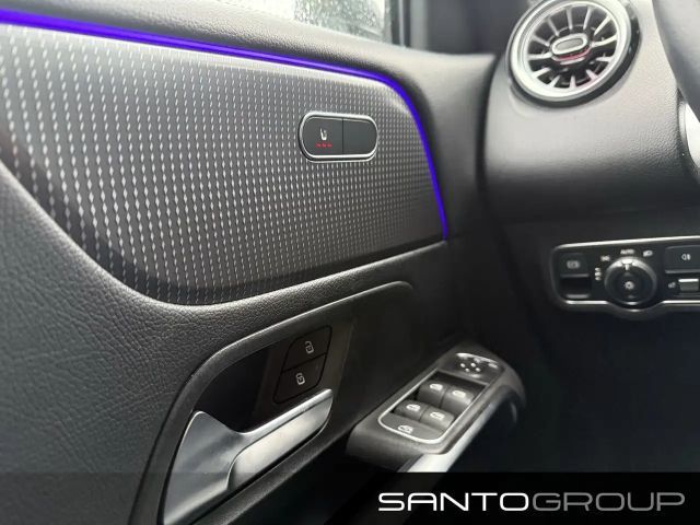 Mercedes-Benz GLB 220 4MATIC GLB 220 d